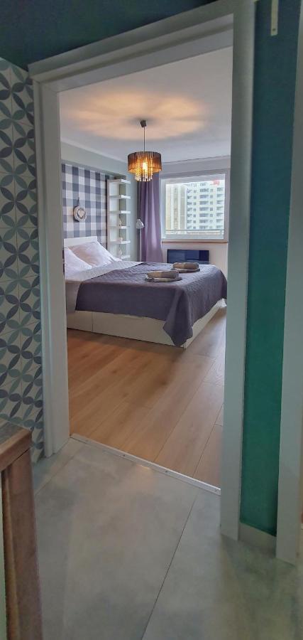 Holiday Home Slavia New 408 Z Sypialnia I Balkonem Przy Plazy 미엥지즈드로예 외부 사진