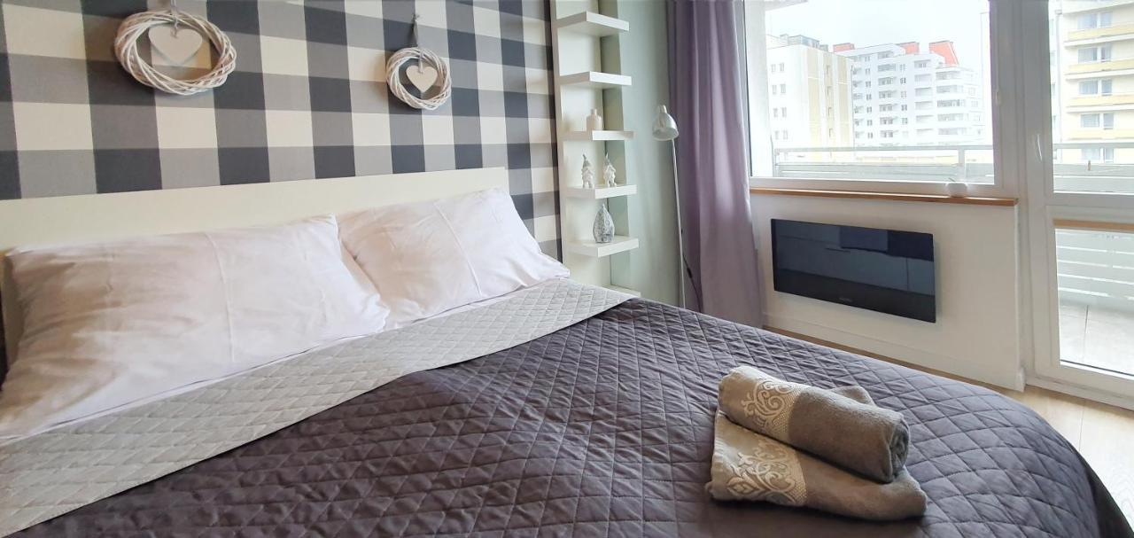 Holiday Home Slavia New 408 Z Sypialnia I Balkonem Przy Plazy 미엥지즈드로예 외부 사진