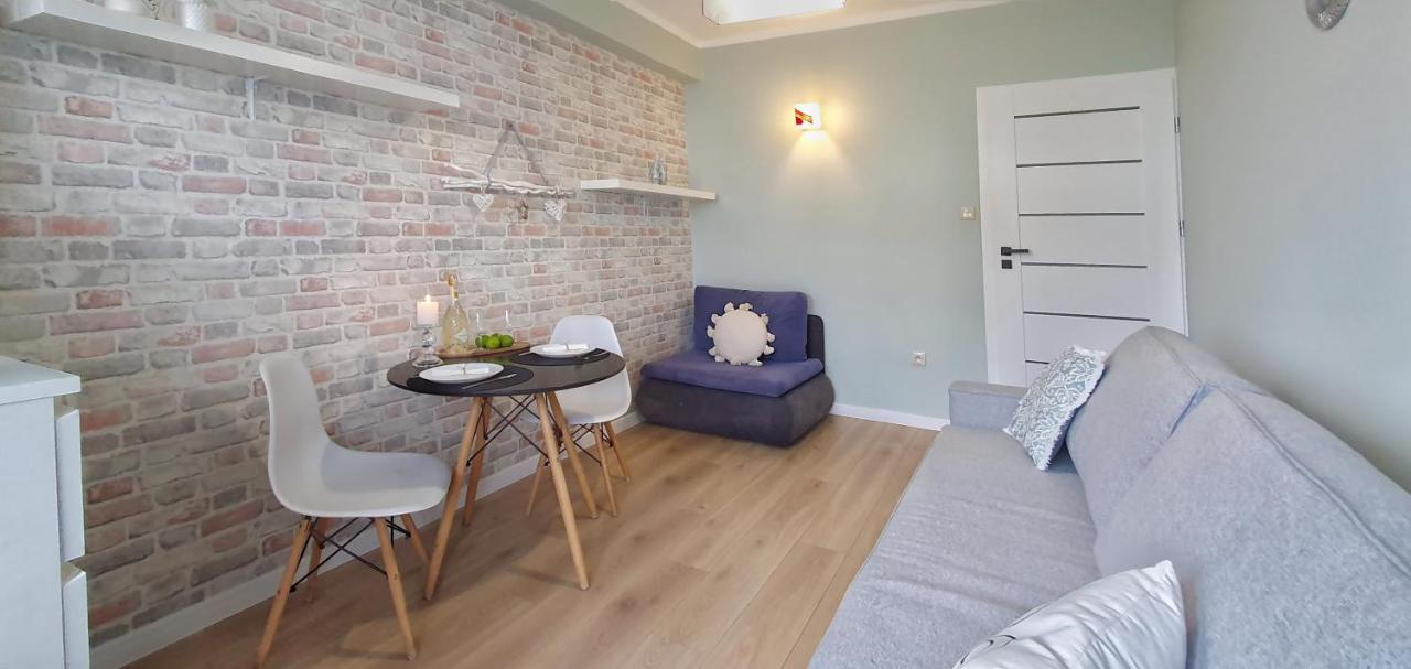 Holiday Home Slavia New 408 Z Sypialnia I Balkonem Przy Plazy 미엥지즈드로예 외부 사진